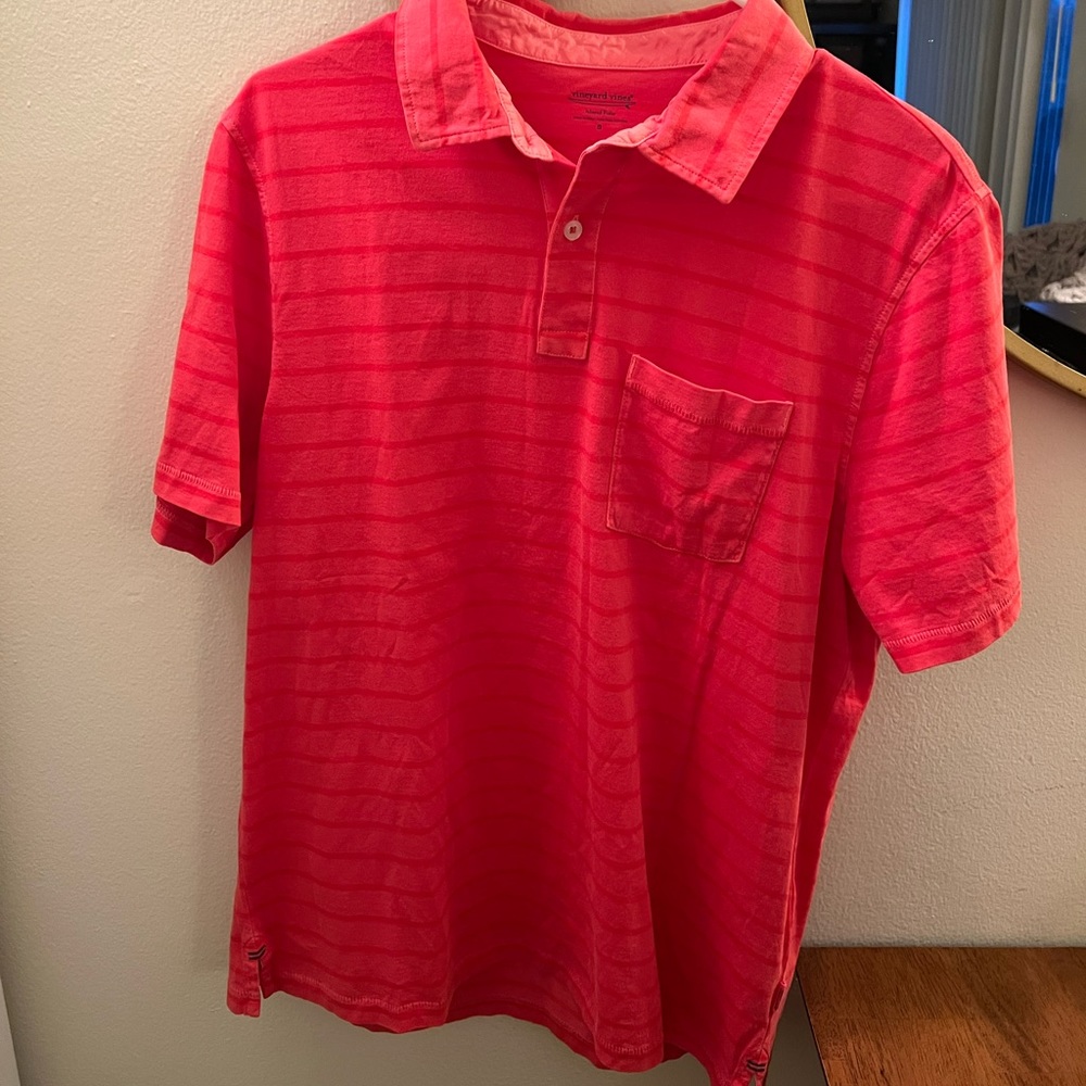 Vineyard vines size small polo shirt